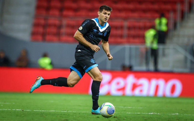 Grêmio confirma que Kannemann não joga mais em 2024 | abc+