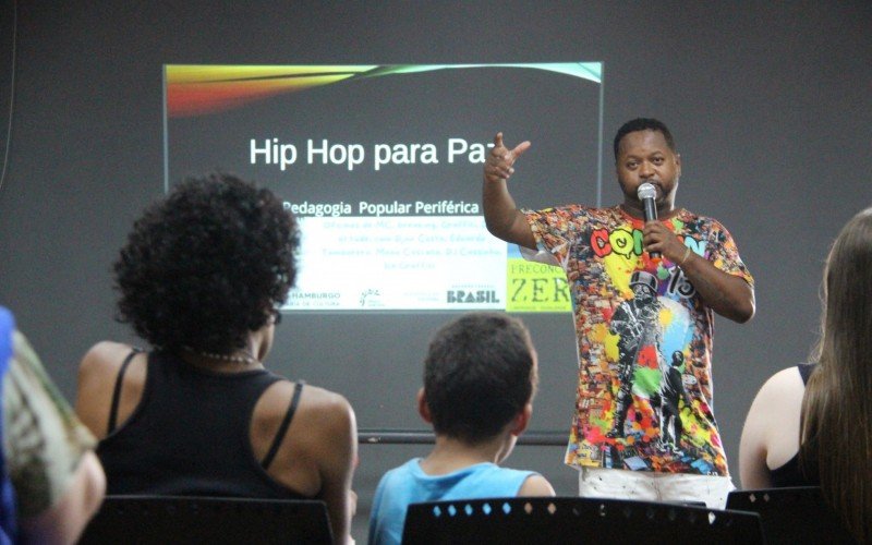 Palestra sobre a cultura do Hip Hop com Eduardo Tamboreiro