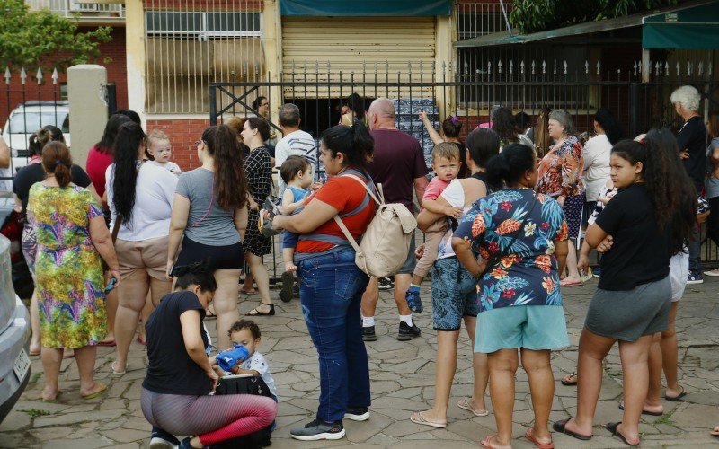 06/11/2024 MULHERES VOLUNTÁRIAS - FRALDAS E COLCHÃO