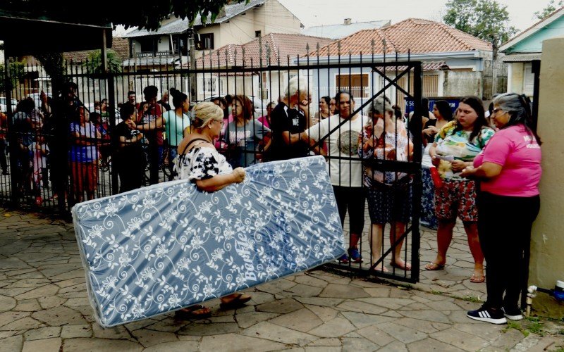 06/11/2024 MULHERES VOLUNTÁRIAS - FRALDAS E COLCHÃO