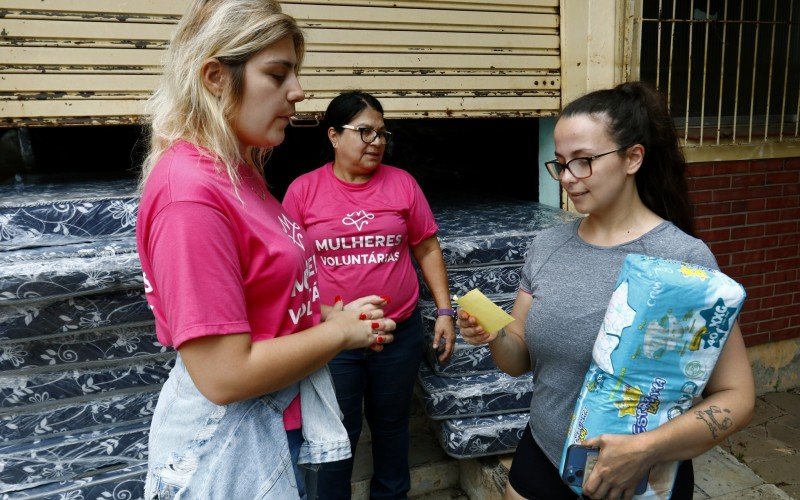 06/11/2024 MULHERES VOLUNTÁRIAS - FRALDAS E COLCHÃO - PAULA VAGHETTI