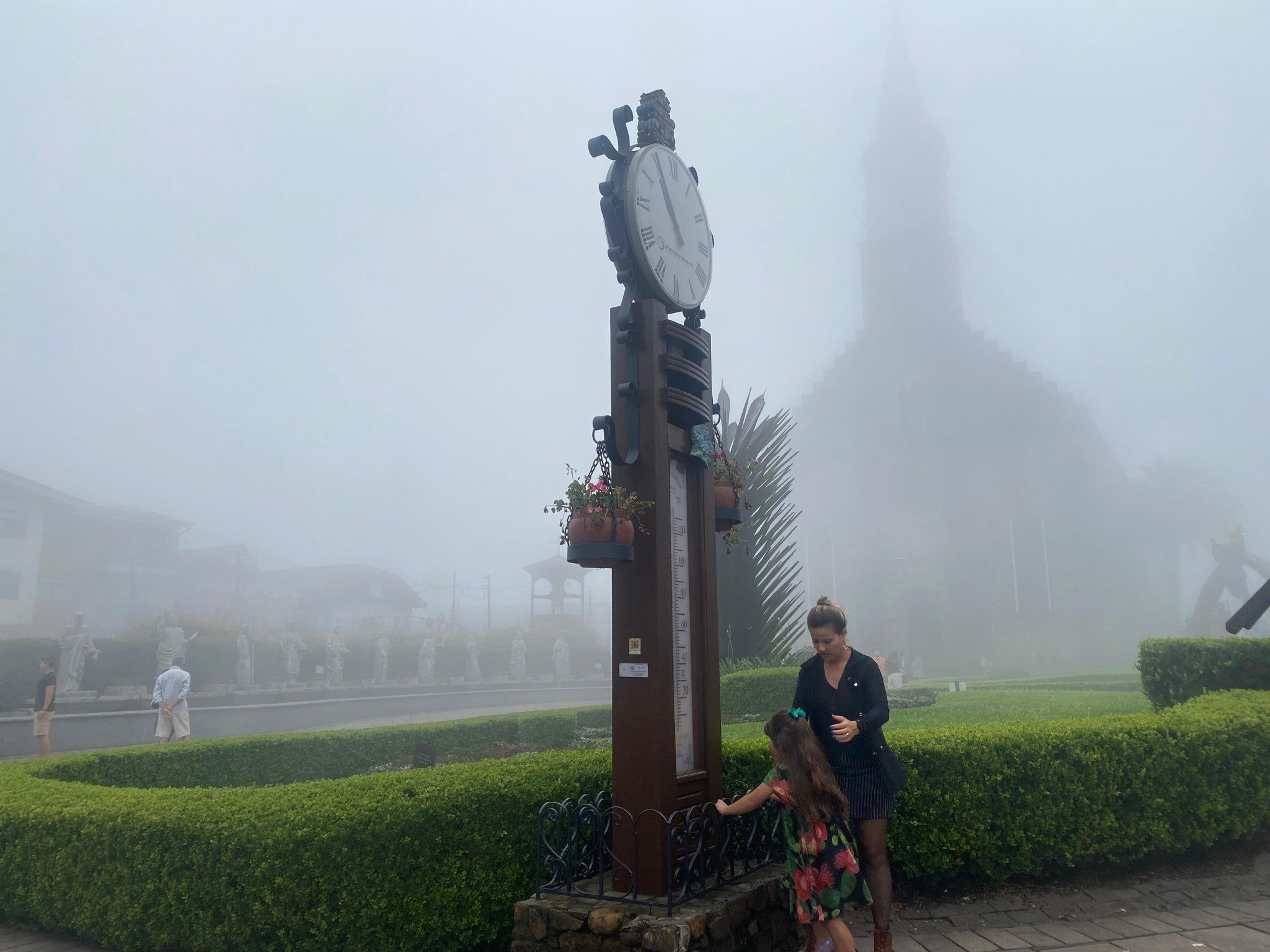 Vento cede, mas Gramado ainda terá chuva nesta segunda-feira; confira previsão