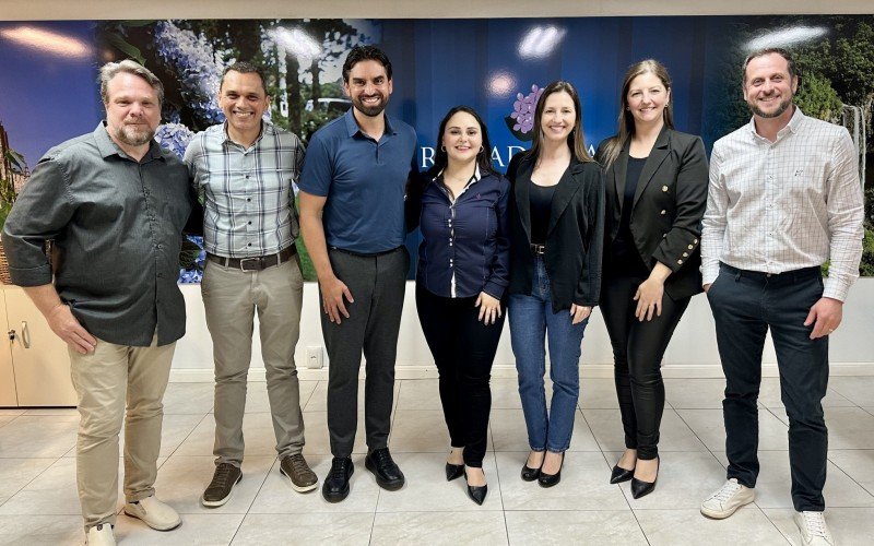 Equipe do Gramado, Canela Convention &Visitors Bureau Região das Hortênsias