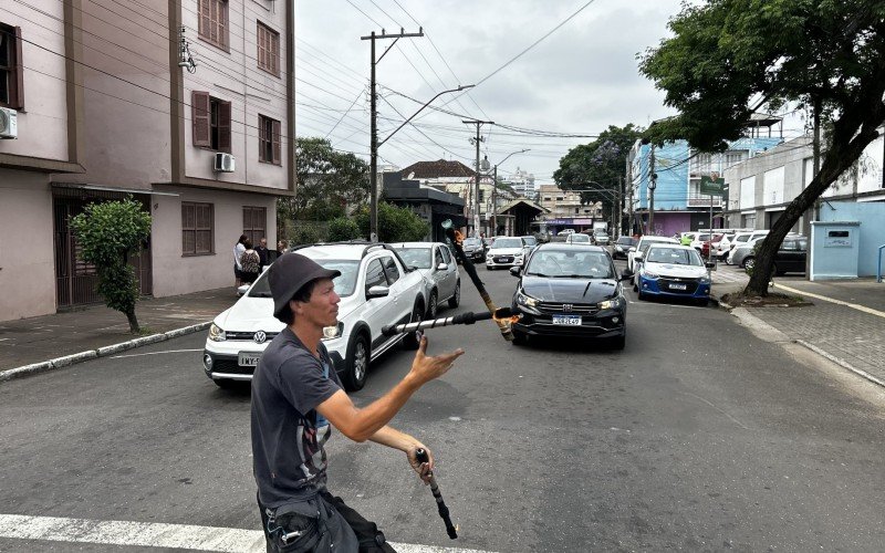 Iago Morais se apaixonou pela arte dos malabares durante uma viagem ao Chile