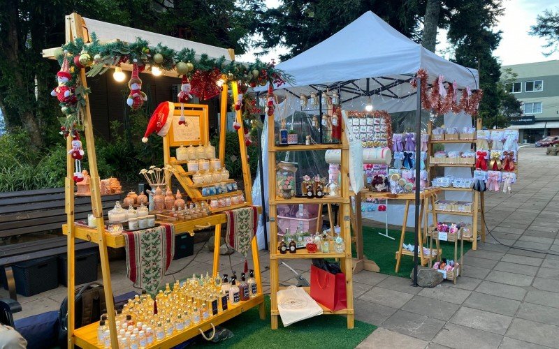 Vila do Artesanato é atração do Sonho de Natal, em Canela