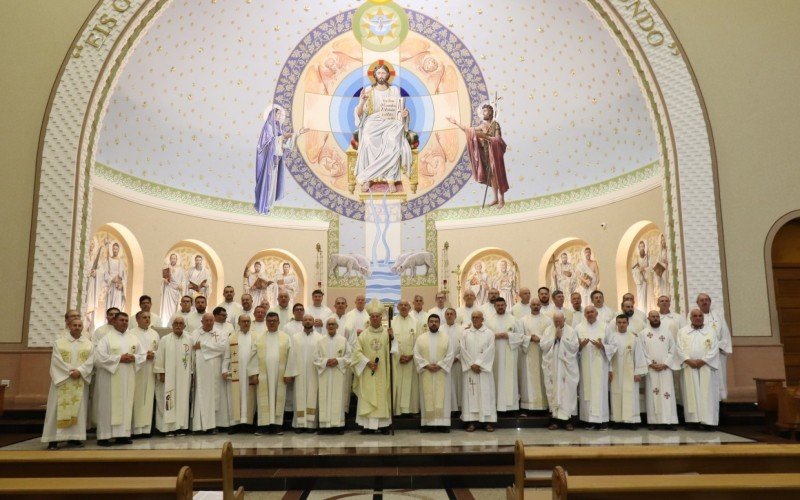 Padres da Diocese de Montenegro na Catedral São João Batista | abc+