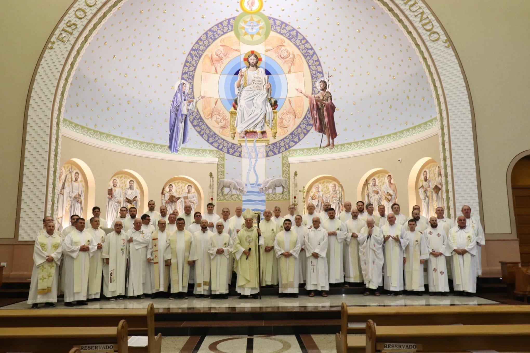 Lista com nome de padres que serão transferidos é divulgada pelas dioceses da região; confira o que muda