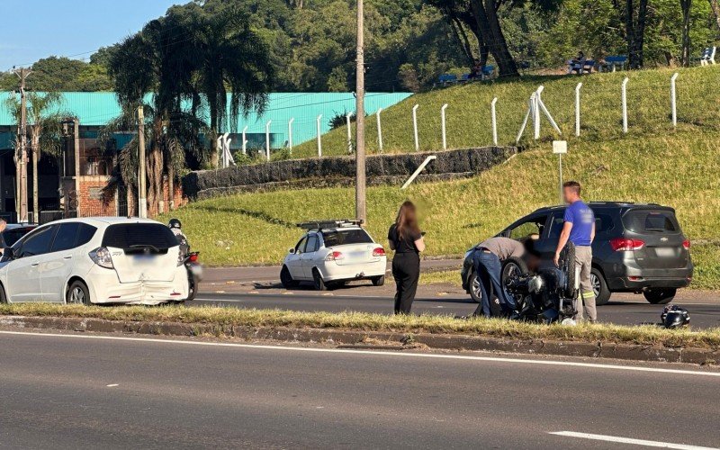 Motocilcista foi socorrido após colisão com carro na RS-239 | abc+