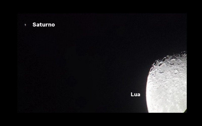 Lua e Saturno se encontram em registro incrível