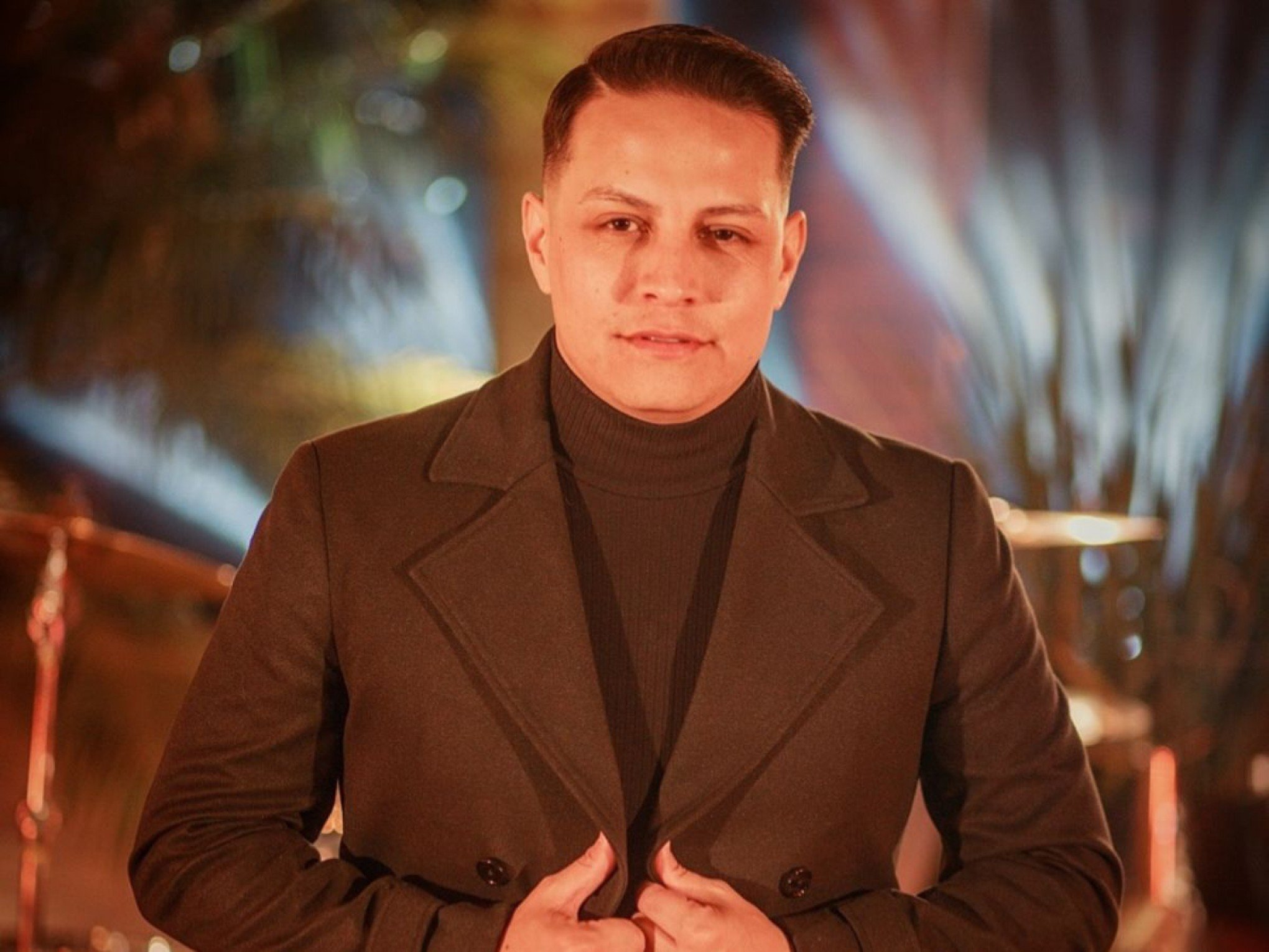 Vocalista da banda Os Atuais pode deixar UTI em breve; entenda