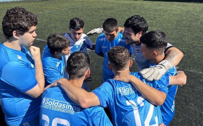 Torneio reuniu atletas portadores de necessidades especiais para manhã de competição e integração