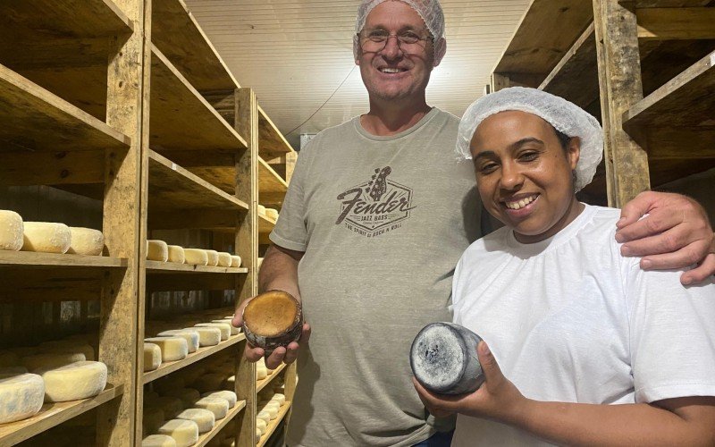 Diversos tipos de queijos são produzidos artesanalmente pela Alvorada Missioneira, em Canela