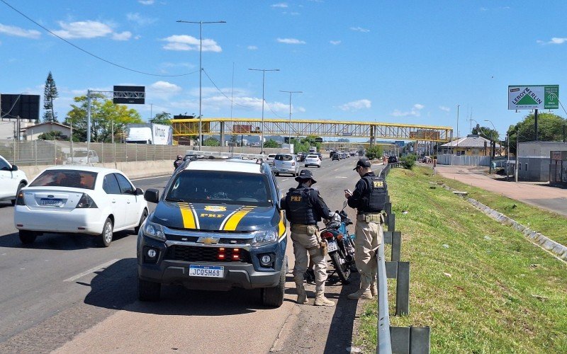 No Vale do Sinos, PRF já iniciou as ações para fiscalizar veículos no trecho da BR-116 | abc+