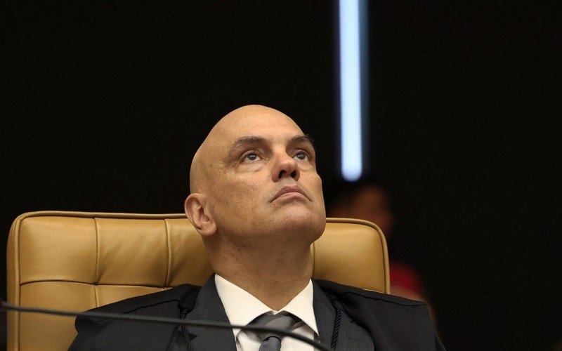 Moraes diz que origem de explosão em Brasília está no "gabinete do ódio"