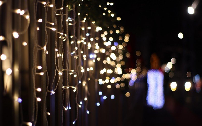 Decoração do Natal dos Anjos traz magia para as ruas de Dois Irmãos | abc+