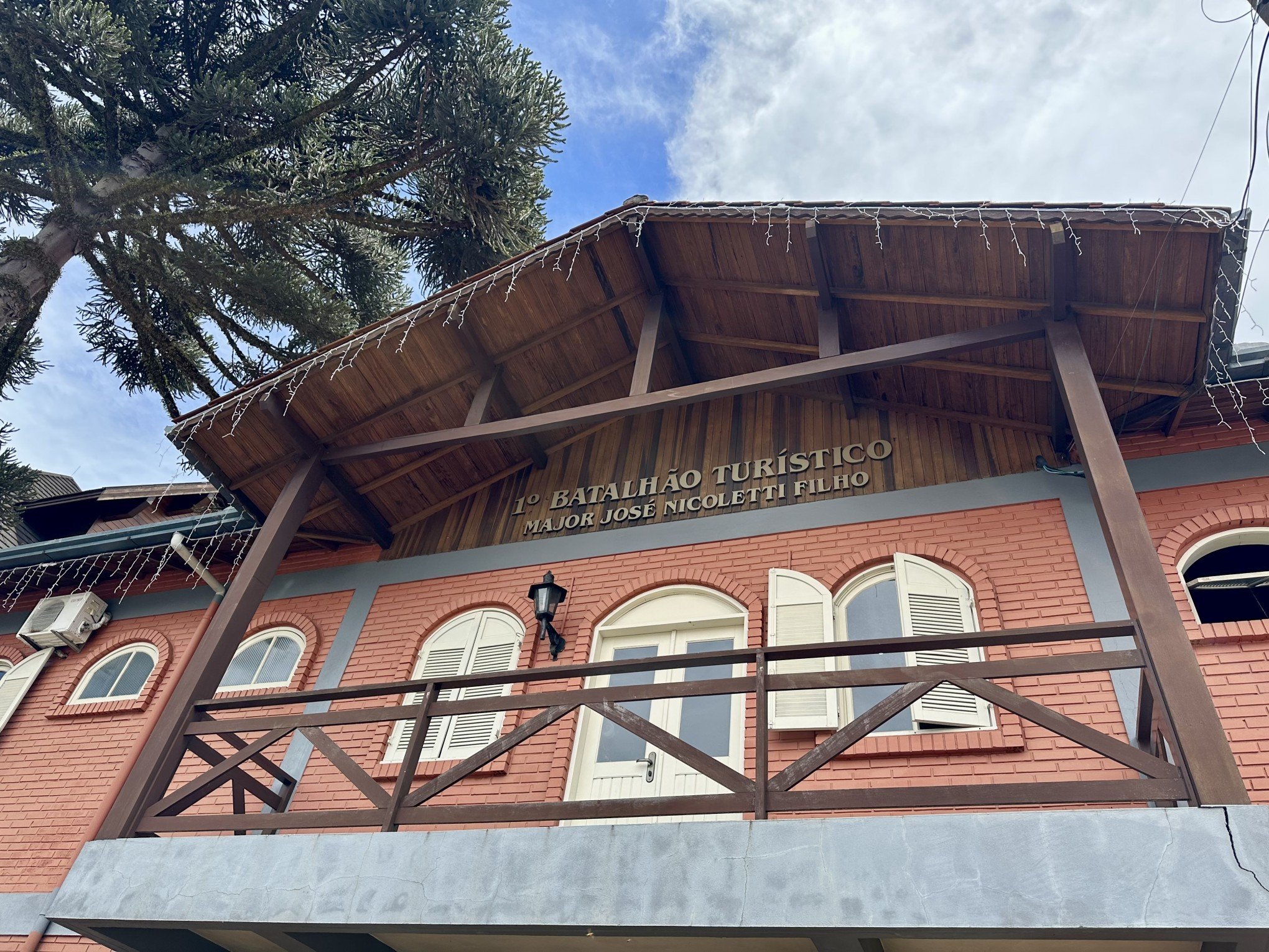 Homem é detido com plantação de maconha em Gramado; entenda