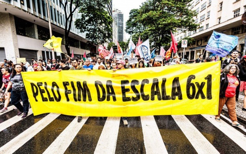 Manifestantes protestam contra a escala 6x1 | abc+