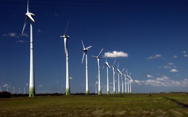 Comitiva terá reunião com grupo japonês Shizen, que quer investir na geração de energia eólica no Estado | abc+