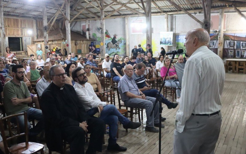 Mário Gusmão apresentou com detalhes a proposta do Roselândia Gente Feliz