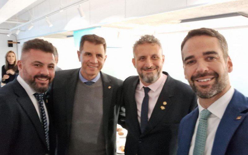 Finck, secretário Ernani Polo, Issur e governador Eduardo Leite | abc+