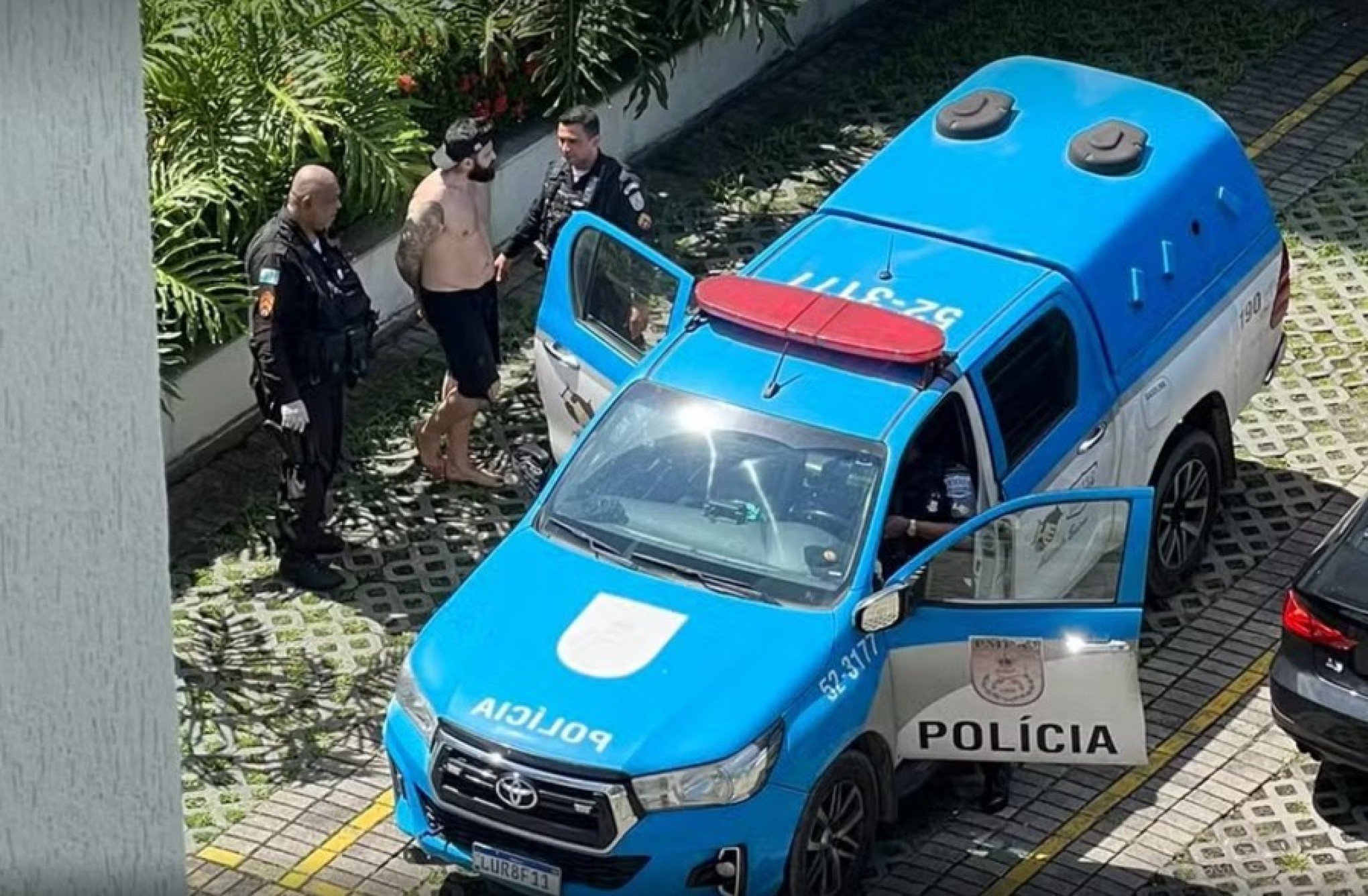 Convidados descobrem morte de aniversariante ao chegar à festa em condomínio