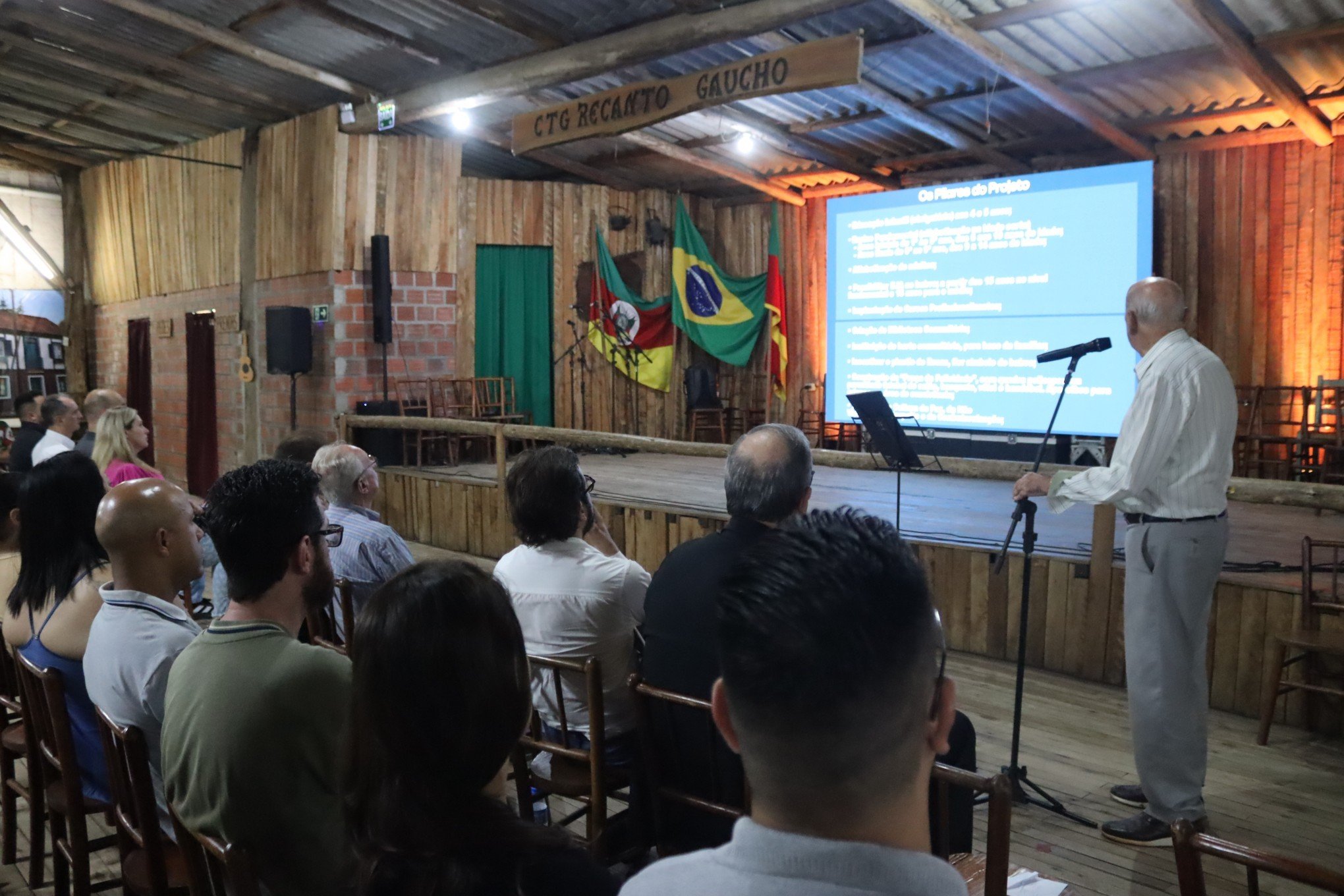 Projeto para elevar autoestima dos moradores é apresentado em Novo Hamburgo