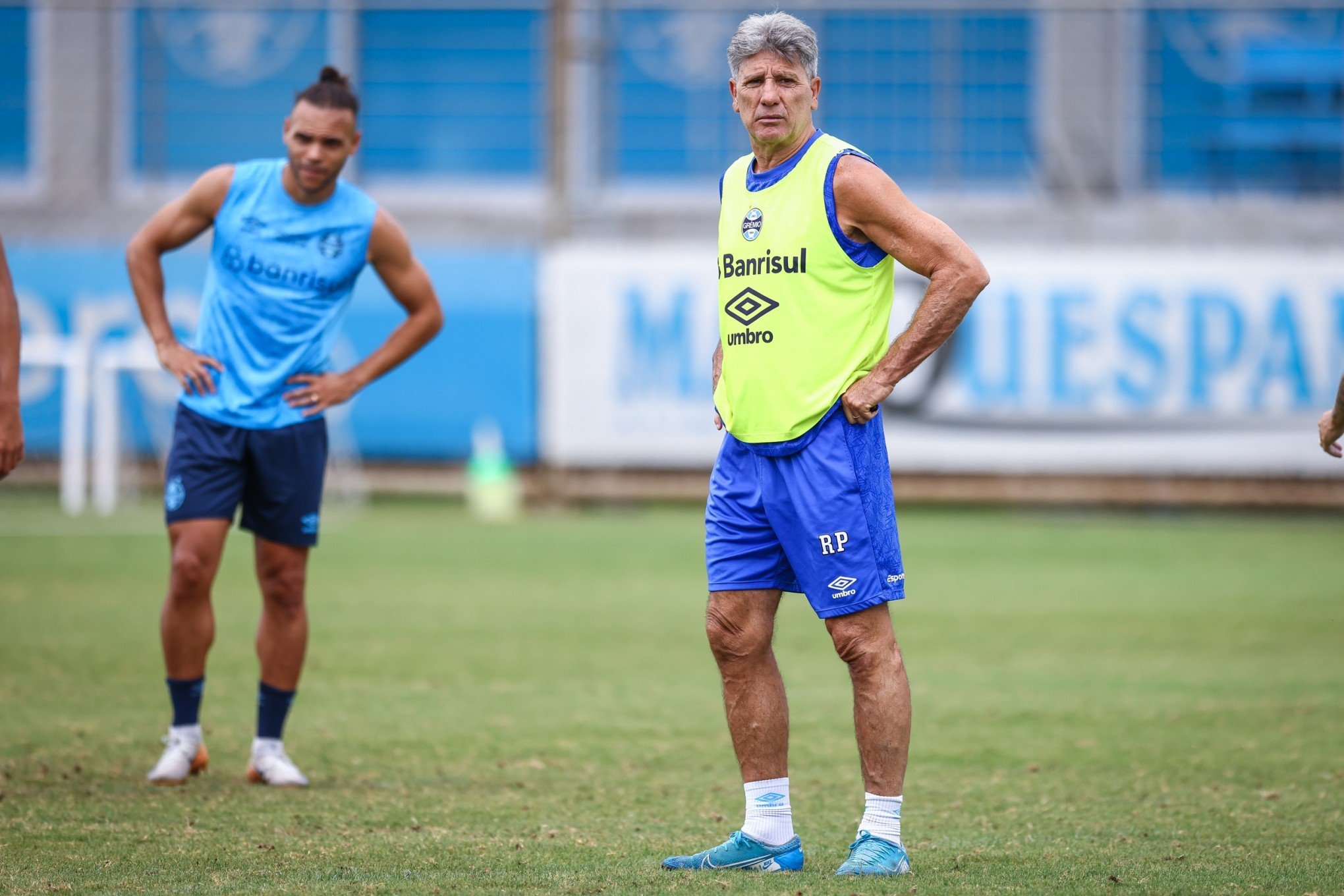 Grêmio pronto para decisão contra o Juventude; veja onde assistir e prováveis escalações