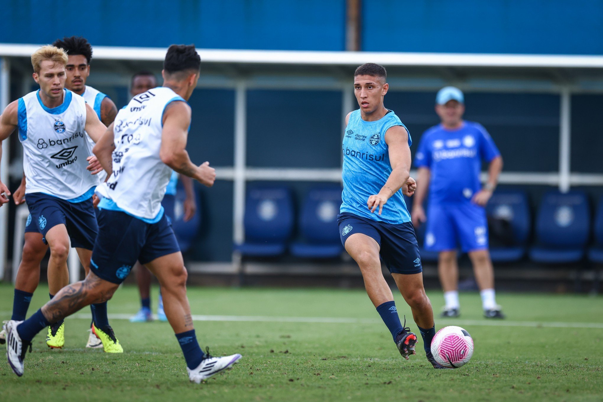 Grêmio se reapresenta de olho em mais uma decisão pelo Brasileirão