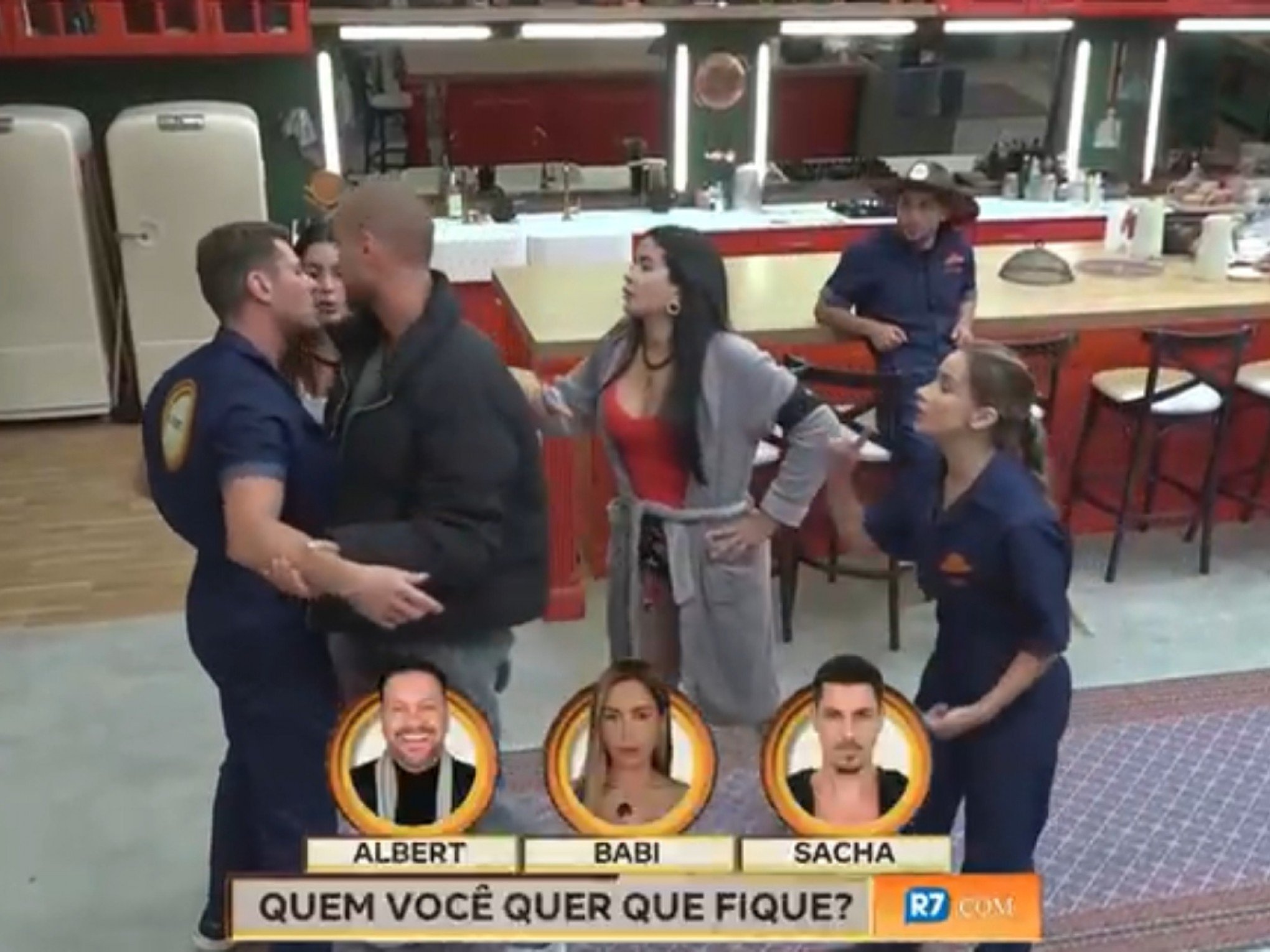 A FAZENDA 16: Caos toma conta da sede e Babi acusa Sacha de tentativa de agressão; entenda
