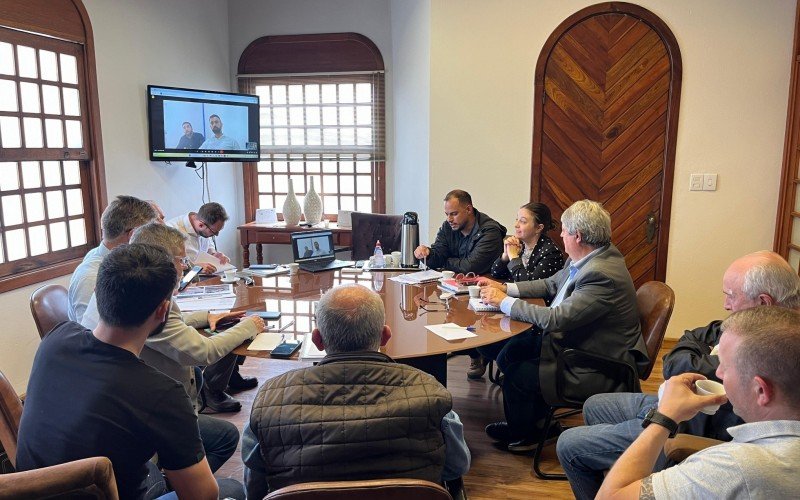 Prefeitura e Corsan discutem melhorias para Gramado 