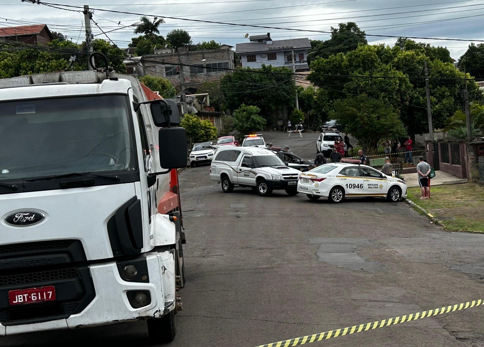 Prefeitura e empresa se manifestam após morte de mulher atropelada por caminhão da coleta de lixo em Campo Bom