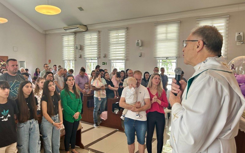 Celebração da UTI Neonatal do Hospital Regina