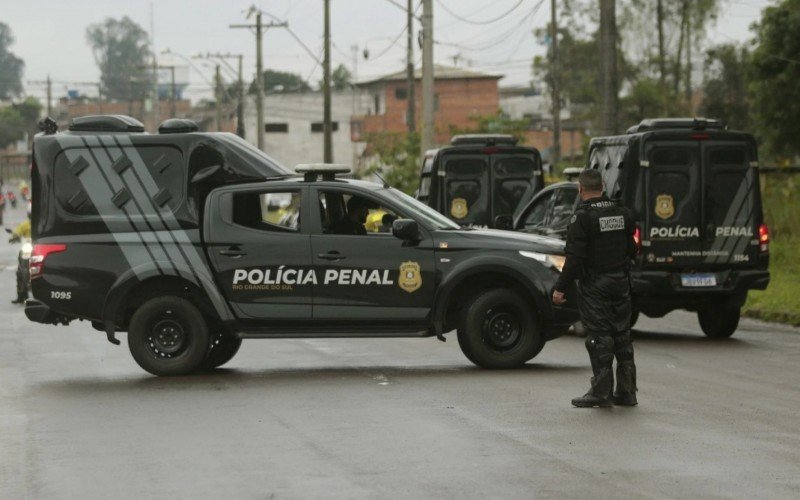 Segurança permanece reforçada na área da Penitenciária Estadual de Canoas (Pecan) desde sábado (23)