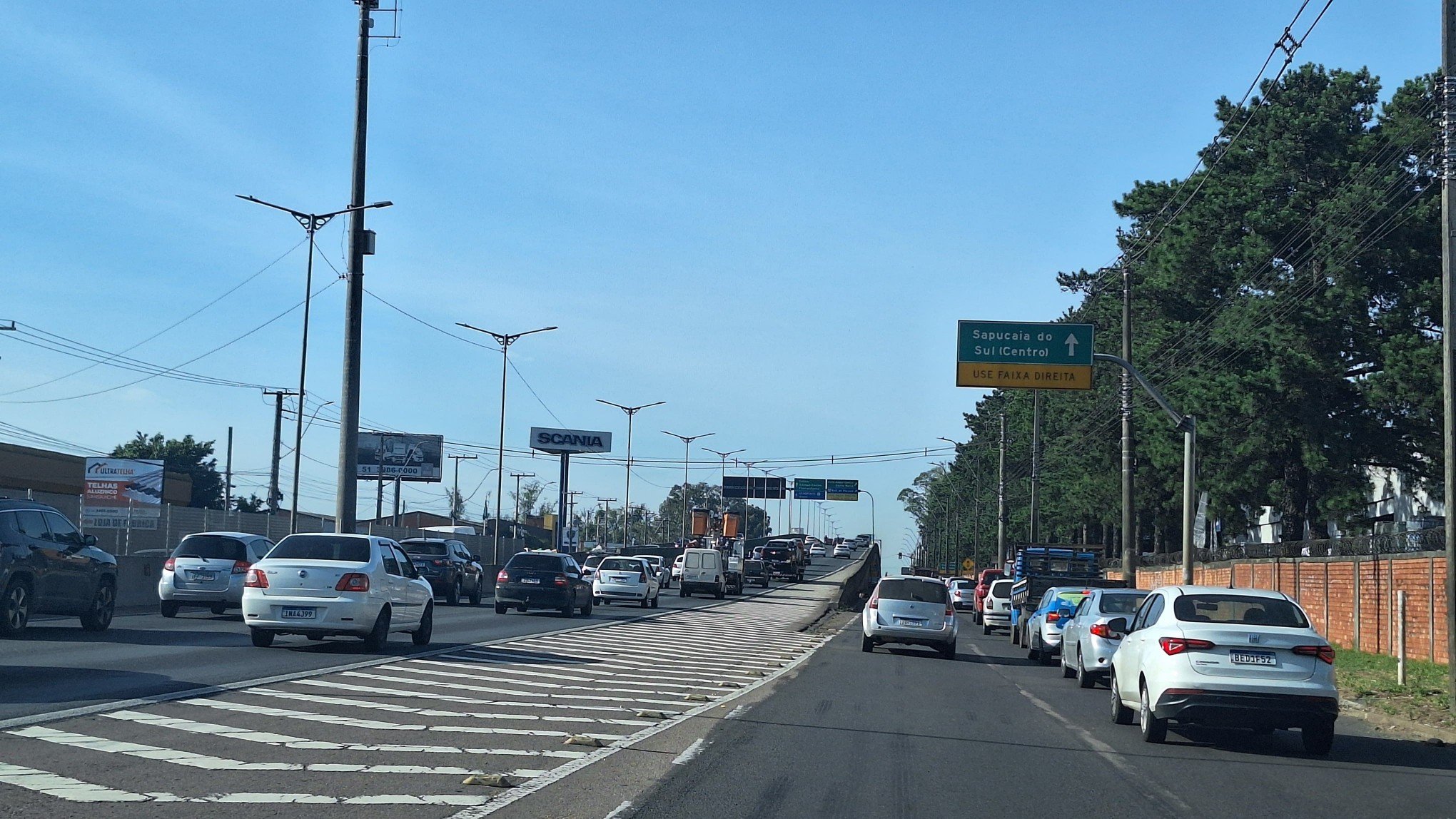 BR-116: Motoristas enfrentam problemas na manhã desta segunda-feira; veja desvios