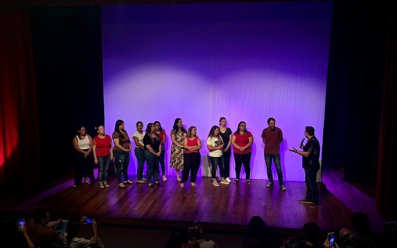 Pré-lançamento do documentário Kephas é Pedra.  | abc+