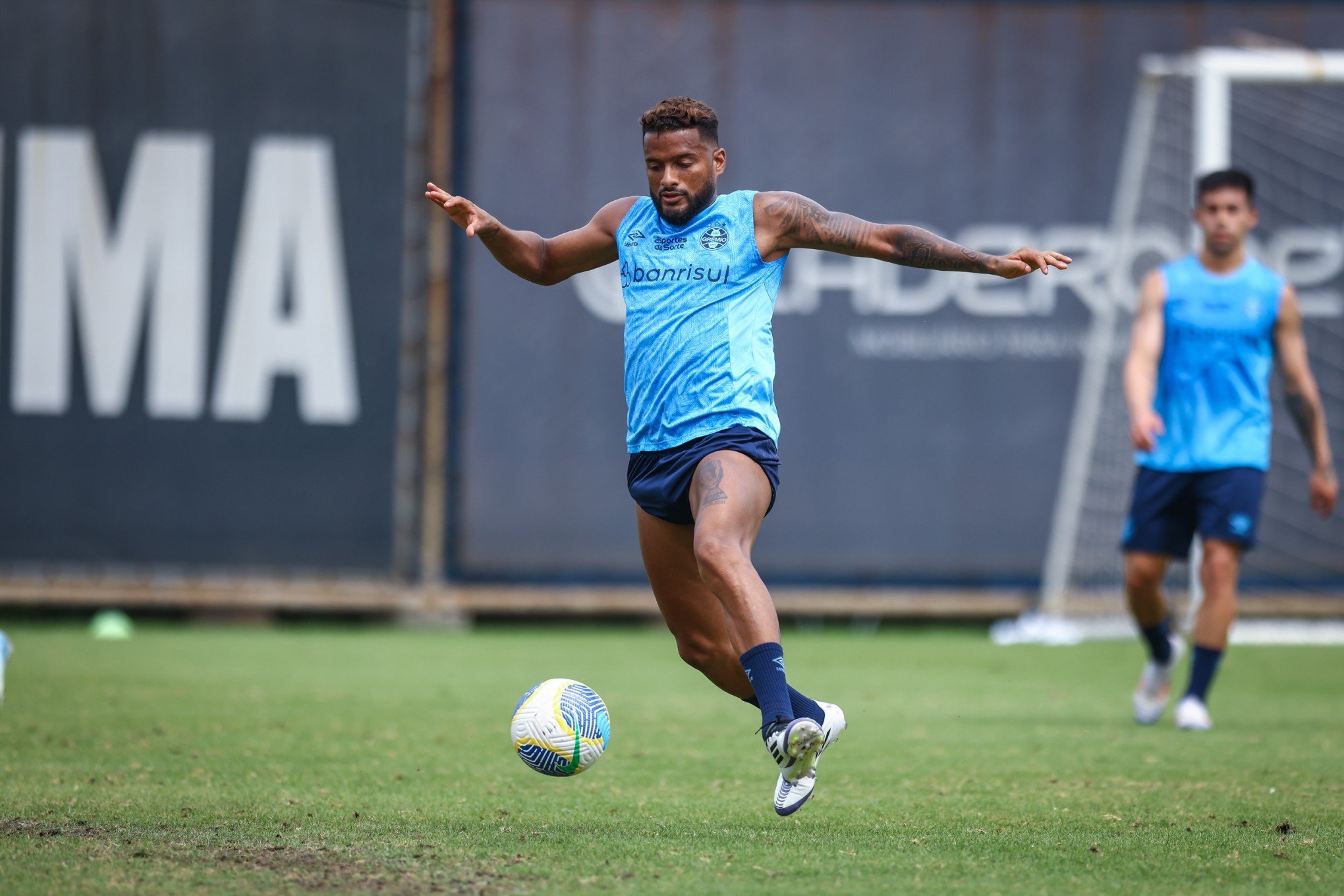 Grêmio finaliza preparação para confronto contra o Cruzeiro pelo Brasileirão