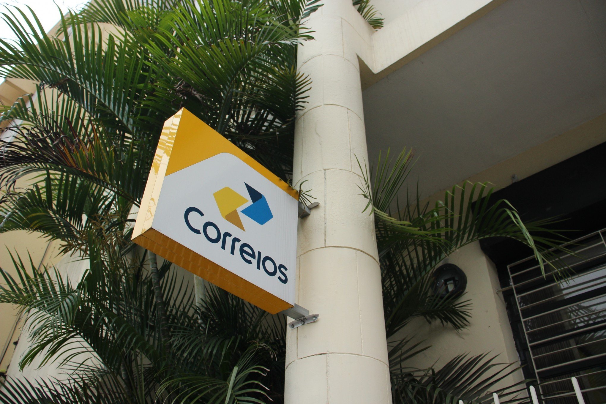INSS: Agências dos Correios começam a atender vítimas de fraudes nesta sexta-feira
