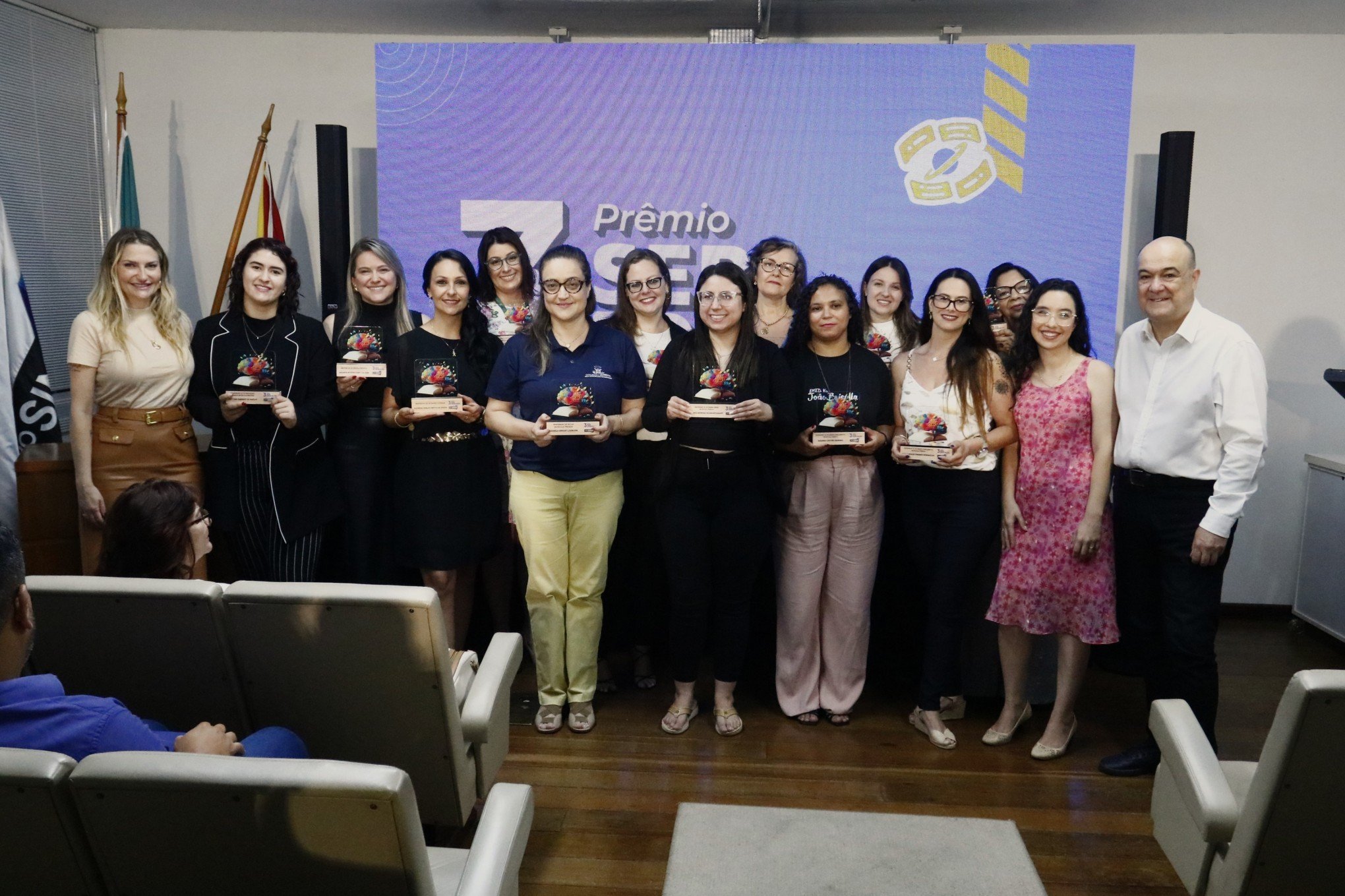 Prêmio Ser Educação reconhece professores e gestores da região