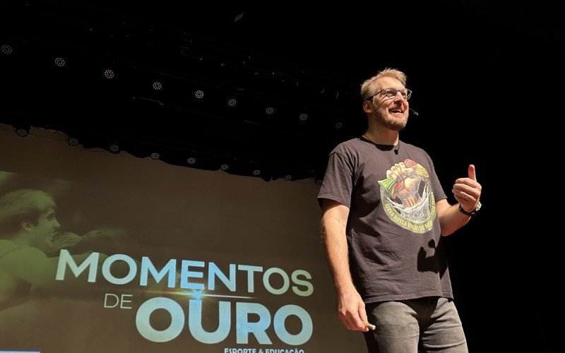 André Heller realiza palestra np Seminário de Educação Física Escolar, em Campo Bom | abc+