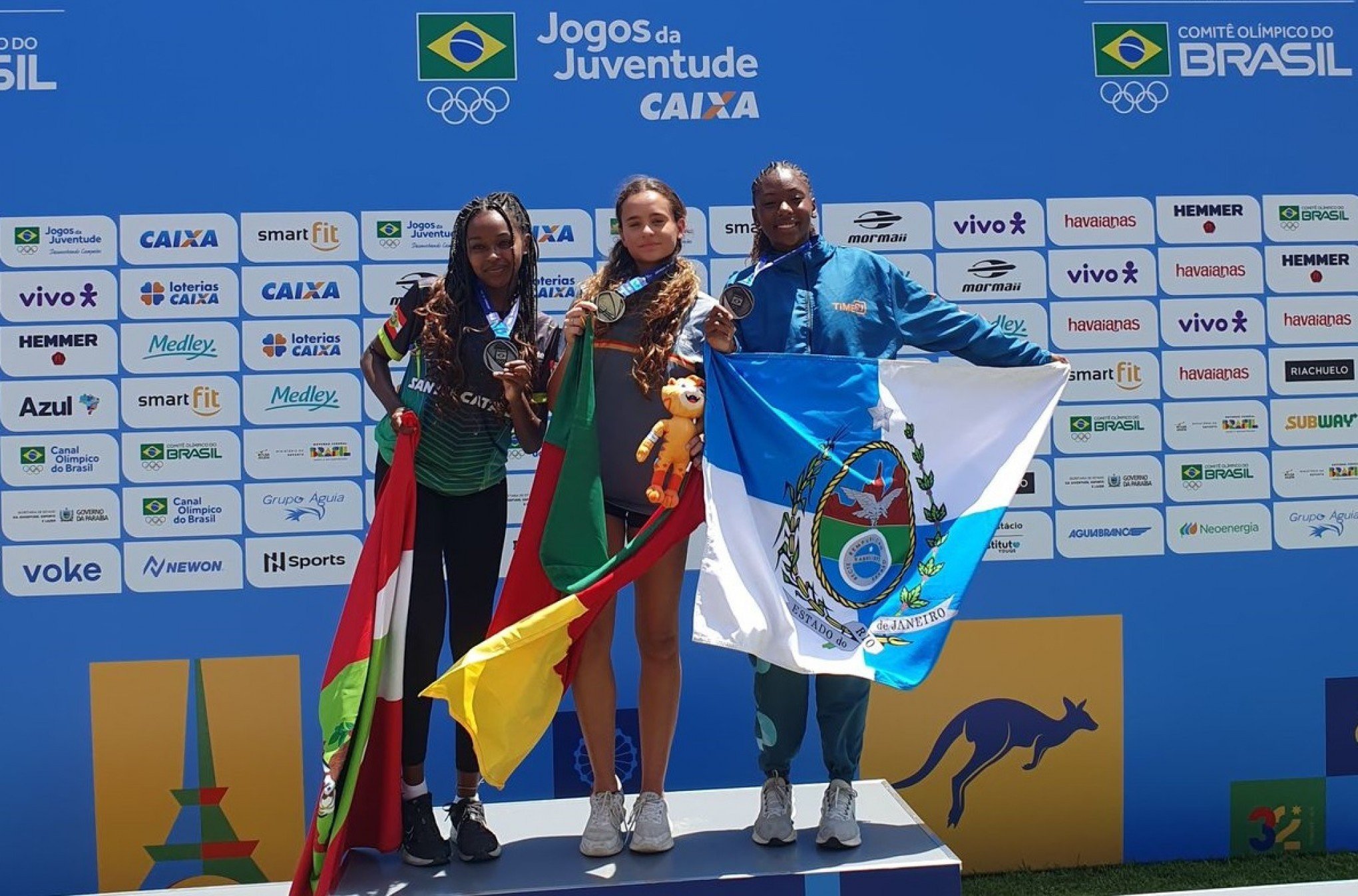 Atletismo da IENH se destaca nos Jogos Escolares da Juventude