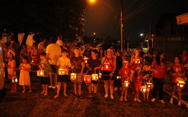 Passeio das Lanternas na noite deste domingo, 01/12/2024 | abc+