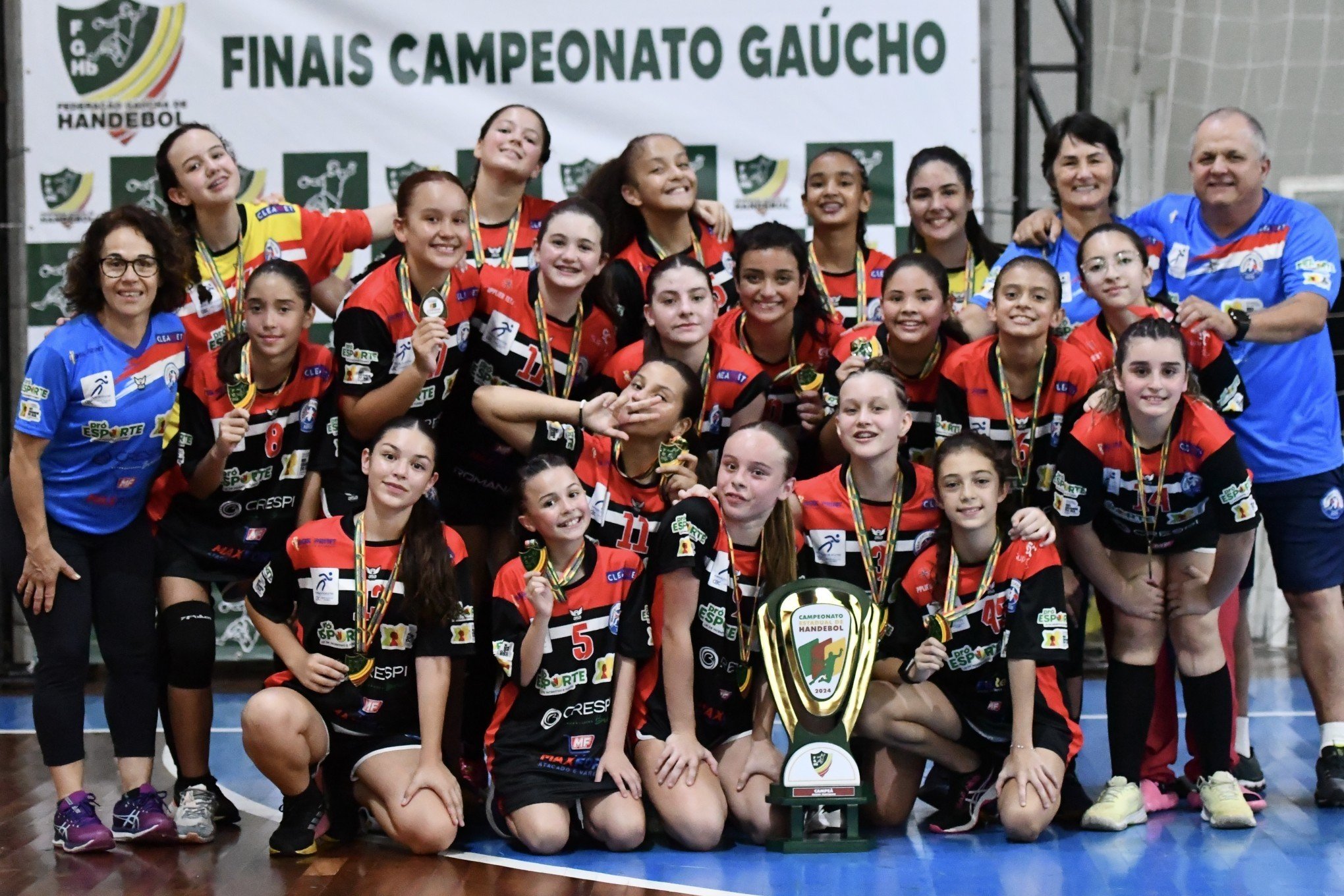 AECB é campeã estadual em três categorias femininas; LHH vence uma