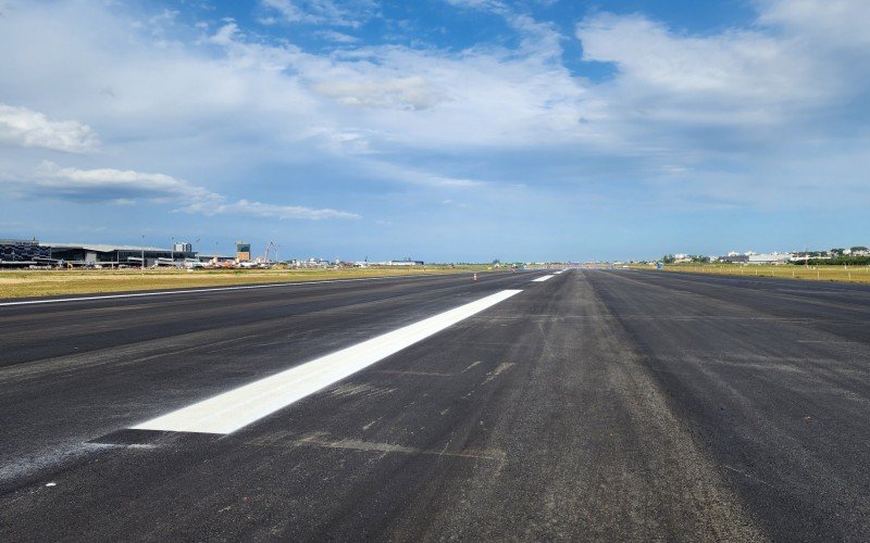 AEROPORTO: Obras avançam no Salgado Filho e Fraport já tem data de conclusão da pista | abc+