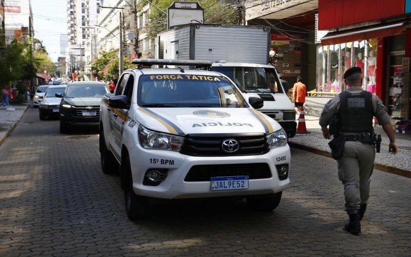 Policiamento ostensivo reforçado pode ser observado desde segunda-feira (2) em áreas comerciais de Canoas e Nova Santa Rita