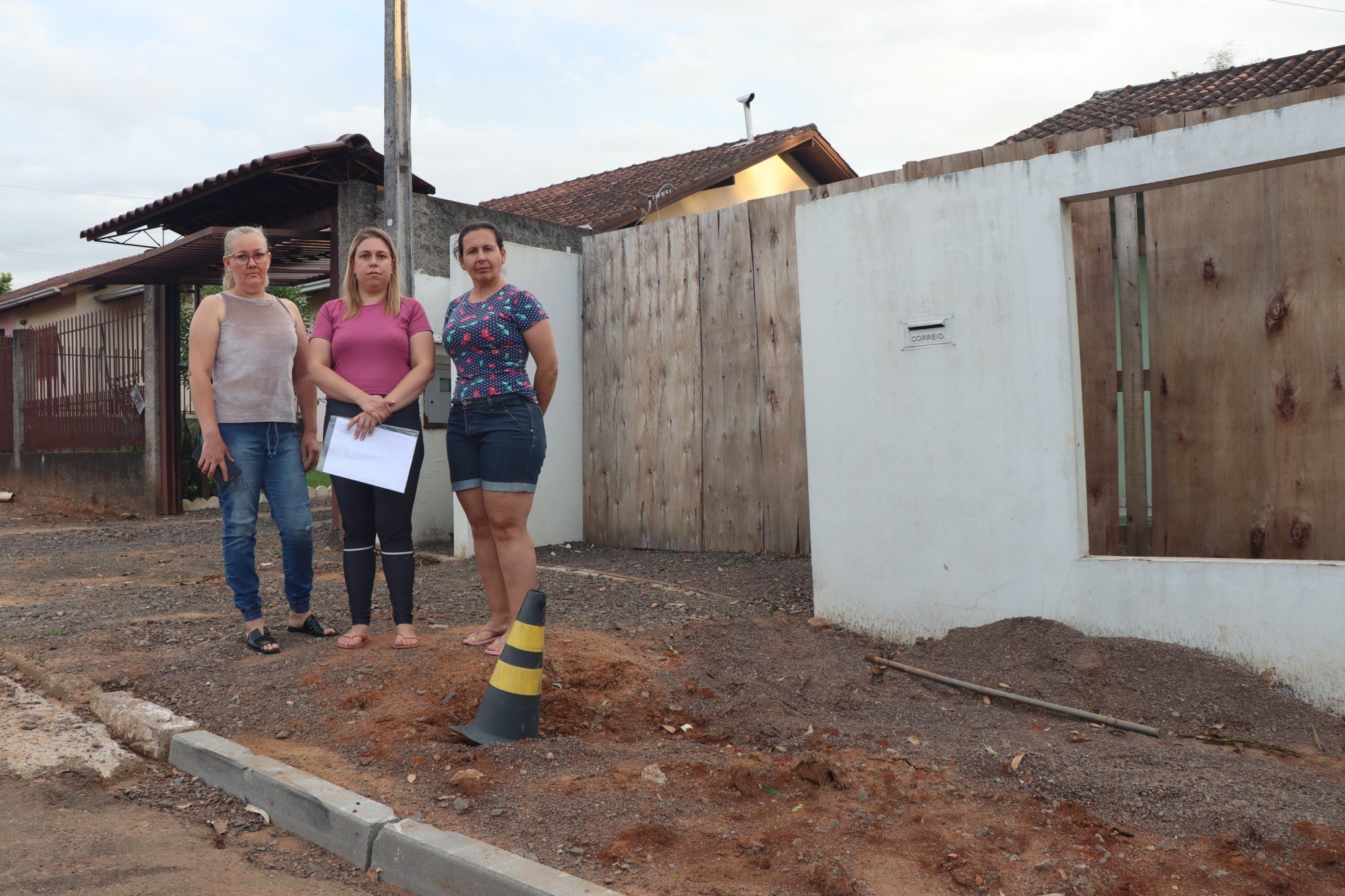 Moradores enfrentam quatro anos de erosões causadas por encanamento em Estância Velha