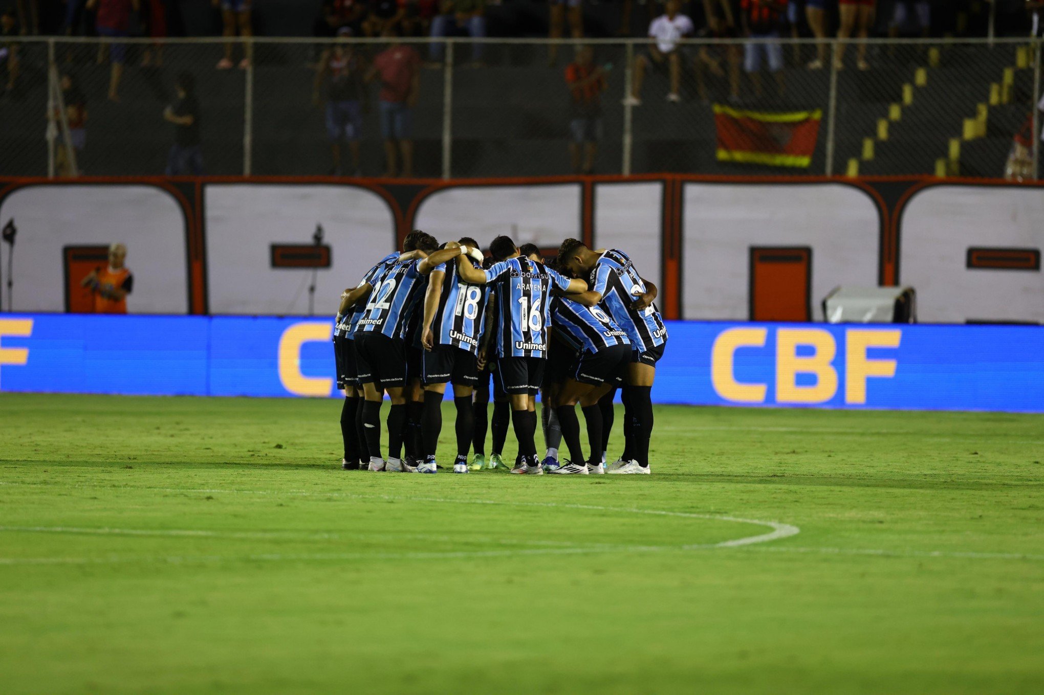 Grêmio e Vitória ficam no empate na penúltima rodada do Brasileirão