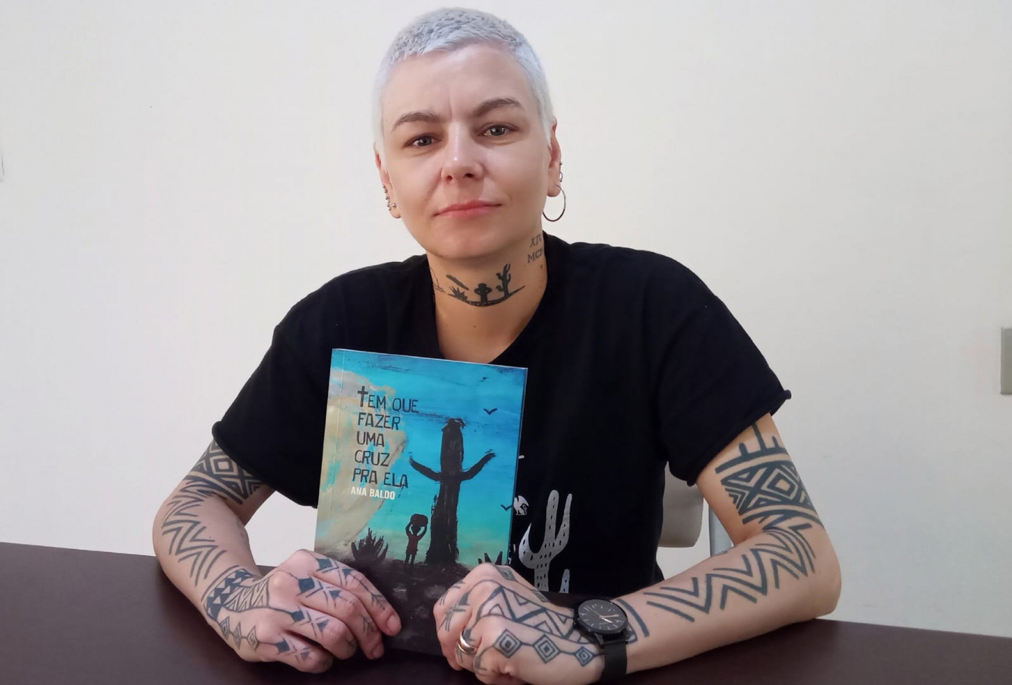 Escritora de Taquara é finalista de prêmio estadual com seu primeiro livro