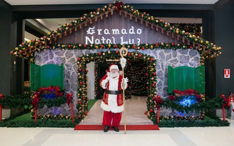 Shopping do Rio de Janeiro tem decoração inspirada no Natal Luz de Gramado