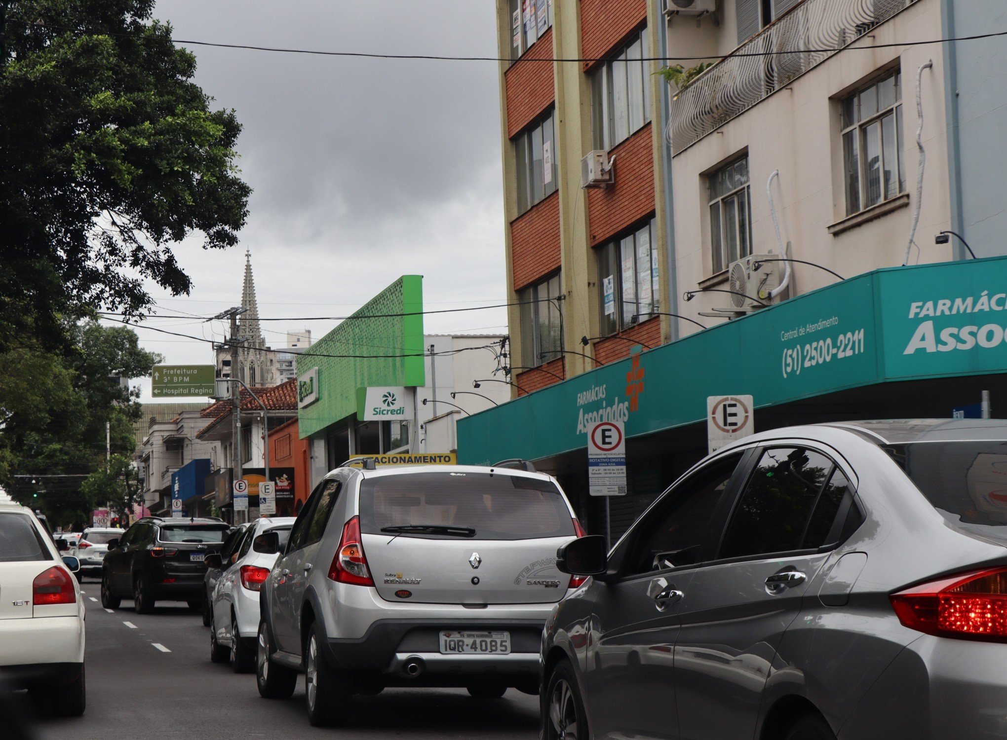 Mais de 340 mil contribuintes podem ser inscritos em dívida ativa por atraso no IPVA
