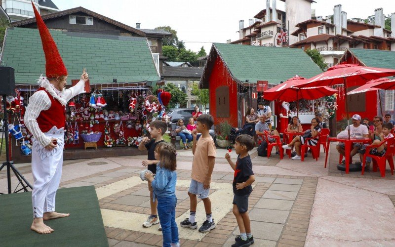 Vila de Natal conta com atrações gratuitas